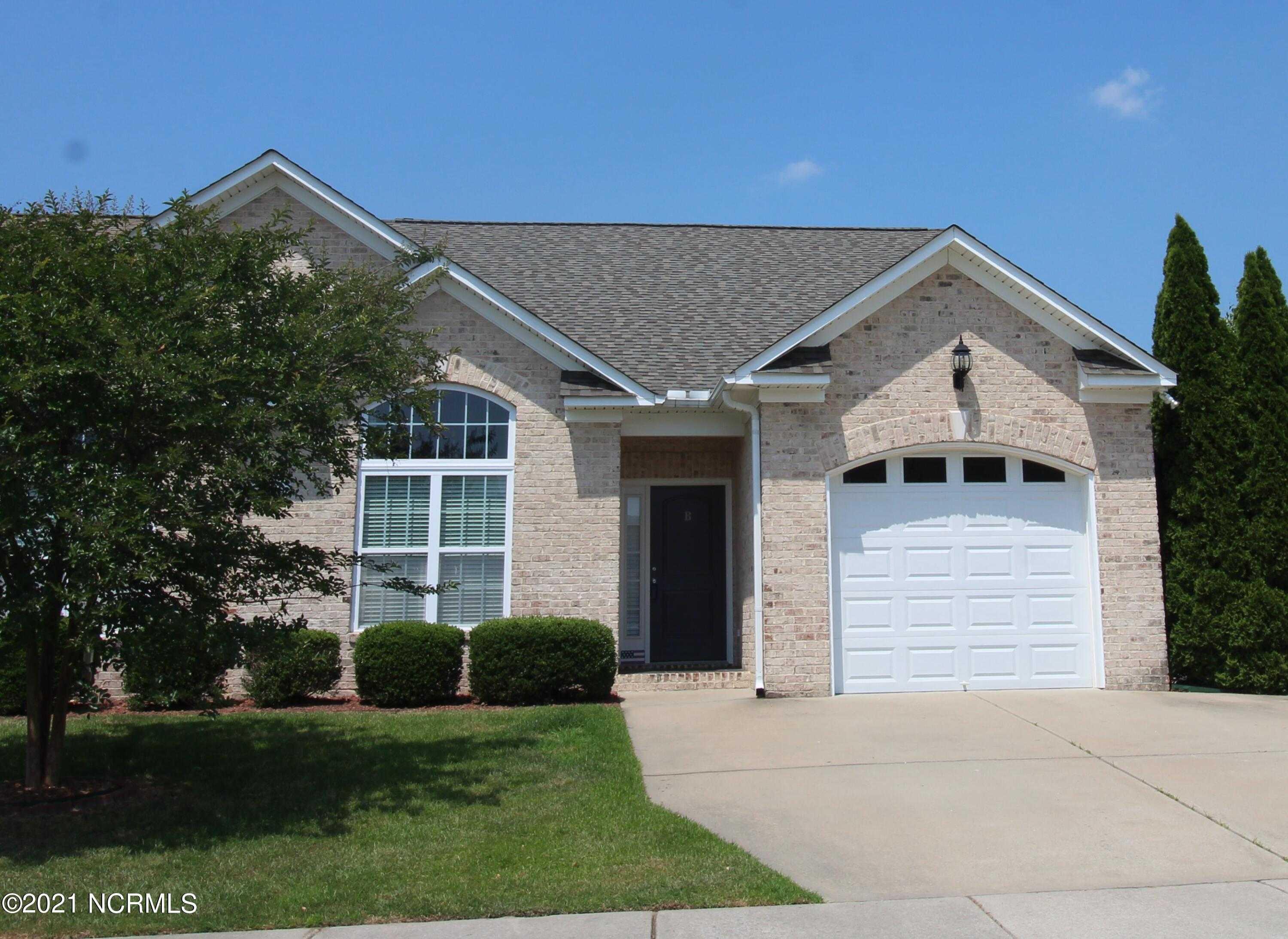 2300 Dovedale, 100273312, Greenville, Duplex,  sold, David Lever, Realty World Lever & Russell
